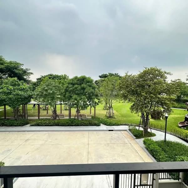 Baan Klang Muang Ramintra 83 Station, Bangkok, 16 Kanchanaphisek Road, Ram Inthra, Khan Na Yao, Bangkok, 4 Bedrooms, 218 sqm, Townhouse For Rent, by Pranisa Jirathongpoon, 500336285 - DDproperty.com