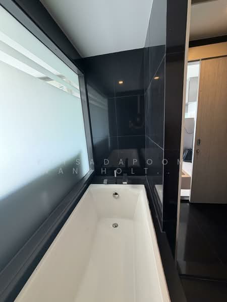 Rhythm Sukhumvit 36-38, Bangkok, 55 Soi Sukhumvit 36, Sukhumvit Road, Phra Kanong, Khlong Toei, Bangkok, 1 Bedroom, 50 sqm, Condo For Rent, by Kitsadapoom Wanpholthong, 500336333 - DDproperty.com