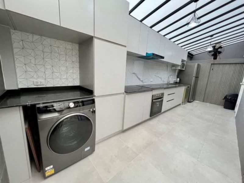 The Connect UP 3 Ladprao 126, Bangkok, Soi Ladprao 126, Lat Phrao Road, Phlapphla, Wang Thonglang, Bangkok, 3 Bedrooms, 165 sqm, Townhouse For Rent, by นัฐพงค์ มณีอัครเนตร, 500336349 - DDproperty.com