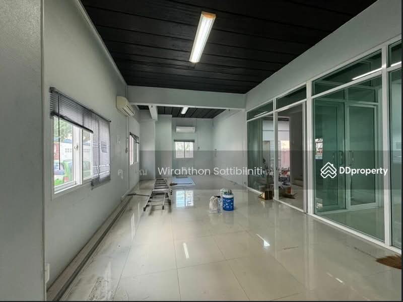 ขายด่วน Home Office 3 ชั้น ทำเลทองชลบุรี, Chon Buri (Pattaya), Don Hualo, Muang Chon Buri, Chon Buri (Pattaya), , 400 sqm, Office Space For Sale, by คุณ วิรธรณ์, 500336351 - DDproperty.com