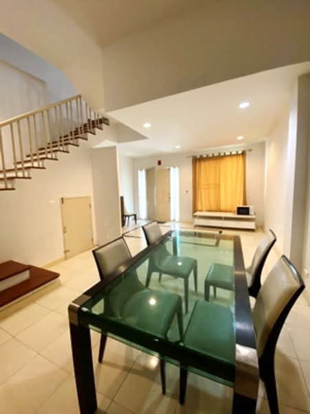 Baan Klang Muang Swiss Town Kaset-Nawamin, Bangkok, Soi Moobaan Klang Mueng, Chorake Bua, Lat Phrao, Bangkok, 3 Bedrooms, 190 sqm, Townhouse For Rent, by นัฐพงค์ มณีอัครเนตร, 500336370 - DDproperty.com