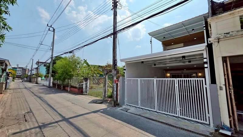 ทาวน์เฮ้าส์ หลังมุม 4 ห้องนอน รัตนาธิเบศร์ 9, เรวดี 22 บางกระสอ เมืองนนทบุรี ใกล้ MRT ศูนย์ราชการ, นนทบุรี, บางกระสอ, เมืองนนทบุรี, นนทบุรี, 130 ตร.ม., ทาวน์เฮ้าส์ ขาย, โดย บุษบากร (เจี๊ยบ), 500336392 - DDproperty.com