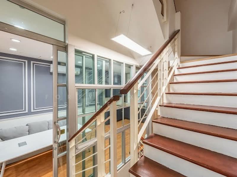 หมู่บ้านกลางเมืองเดอะปารีส รัชวิภา, Bangkok, Lat Yao, Chatuchak, Bangkok, 4 Bedrooms, 240 sqm, Single Detached House For Rent, by Forty-Six Real Estate Group, 500336434 - DDproperty.com