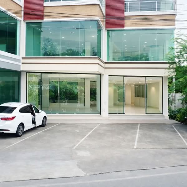 ไม่พบโครงการ, Bangkok, เฉลิมพระเกียรติ ร.9 ศรีนครินทร์, Dok Mai, Prawet, Bangkok, , 258 sqm, Shophouse For Rent, by ณัฐพงศ์ สุนทรอรุณ, 500336439 - DDproperty.com