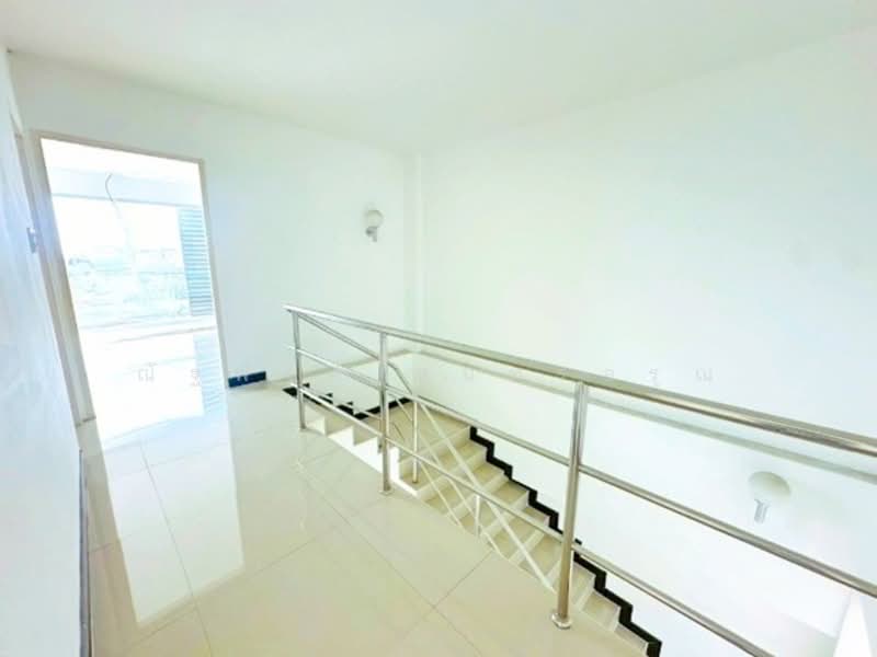ไม่พบโครงการ, Bangkok, เฉลิมพระเกียรติ ร.9 ศรีนครินทร์, Dok Mai, Prawet, Bangkok, , 258 sqm, Shophouse For Rent, by ณัฐพงศ์ สุนทรอรุณ, 500336439 - DDproperty.com