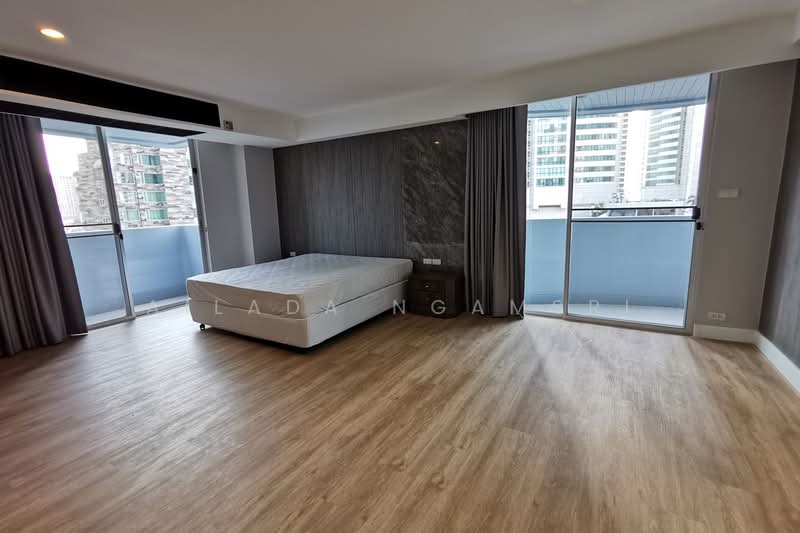 Raj Mansion, Bangkok, 31-33 Soi Sukhumvit 20, Khlong Toei, Bangkok, 4 Bedrooms, 380 sqm, Condo For Rent, by Ailada Ngamsri, 500336460 - DDproperty.com