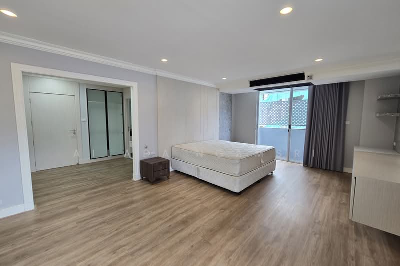 Raj Mansion, Bangkok, 31-33 Soi Sukhumvit 20, Khlong Toei, Bangkok, 4 Bedrooms, 380 sqm, Condo For Rent, by Ailada Ngamsri, 500336460 - DDproperty.com