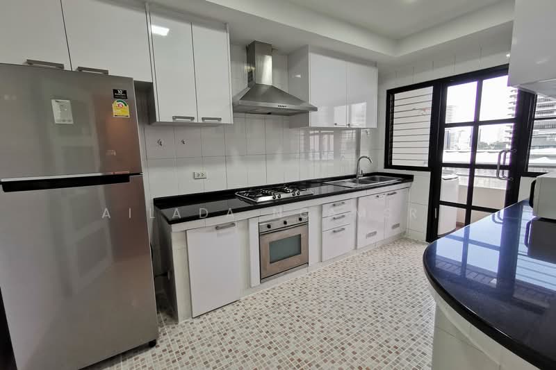 Cosmo Villa (คอสโม่ วิลล่า), กรุงเทพ, 33 ซอยสุขุมวิท 12 ถนนสุขุมวิท แขวง/เขตคลองเตย กทม., คลองเตย, กรุงเทพ, 250 ตร.ม., คอนโด ให้เช่า, โดย Ailada Ngamsri, 500336465 - DDproperty.com