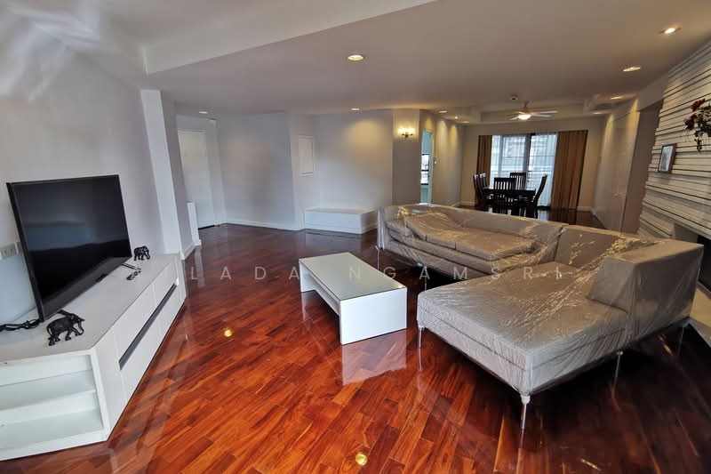 Cosmo Villa (คอสโม่ วิลล่า), กรุงเทพ, 33 ซอยสุขุมวิท 12 ถนนสุขุมวิท แขวง/เขตคลองเตย กทม., คลองเตย, กรุงเทพ, 250 ตร.ม., คอนโด ให้เช่า, โดย Ailada Ngamsri, 500336465 - DDproperty.com
