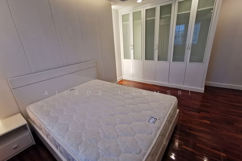 Cosmo Villa (คอสโม่ วิลล่า), กรุงเทพ, 33 ซอยสุขุมวิท 12 ถนนสุขุมวิท แขวง/เขตคลองเตย กทม., คลองเตย, กรุงเทพ, 250 ตร.ม., คอนโด ให้เช่า, โดย Ailada Ngamsri, 500336465 - DDproperty.com