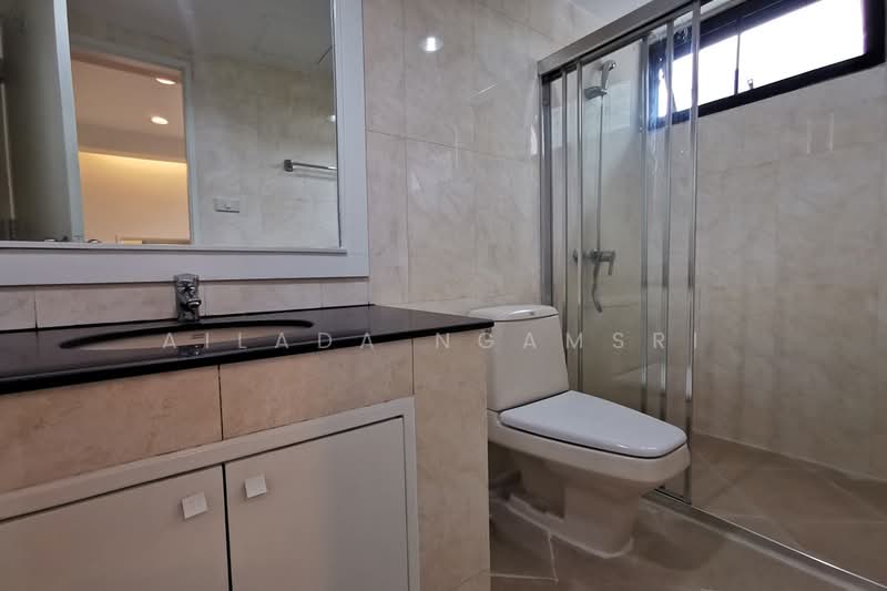 Cosmo Villa, Bangkok, 33 ซอยสุขุมวิท 12 ถนนสุขุมวิท แขวง/เขตคลองเตย กทม., Khlong Toei, Bangkok, 3 Bedrooms, 250 sqm, Condo For Rent, by Ailada Ngamsri, 500336465 - DDproperty.com