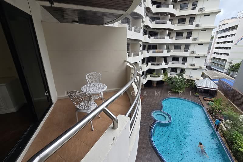 Cosmo Villa (คอสโม่ วิลล่า), กรุงเทพ, 33 ซอยสุขุมวิท 12 ถนนสุขุมวิท แขวง/เขตคลองเตย กทม., คลองเตย, คลองเตย, กรุงเทพ, 250 ตร.ม., คอนโด ให้เช่า, โดย Ailada Ngamsri, 500336465 - DDproperty.com