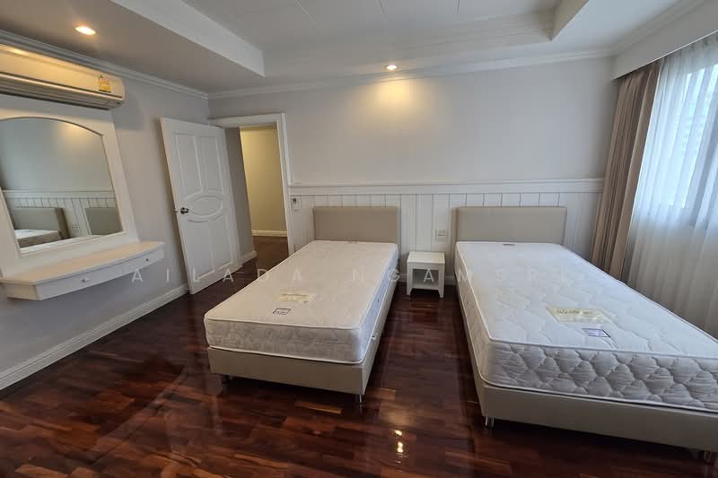 Cosmo Villa, Bangkok, 33 ซอยสุขุมวิท 12 ถนนสุขุมวิท แขวง/เขตคลองเตย กทม., Khlong Toei, Khlong Toei, Bangkok, 3 Bedrooms, 250 sqm, Condo For Rent, by Ailada Ngamsri, 500336465 - DDproperty.com