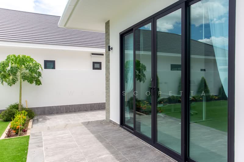 Highland Villas 3 : ไฮแลนด์ วิลล่า 3, ประจวบคีรีขันธ์, หินเหล็กไฟ, หัวหิน, ประจวบคีรีขันธ์, 250 ตร.ม., วิลล่า ขาย, โดย Wanwisa Scopetta, 500336494 - DDproperty.com