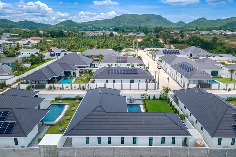 Highland Villas 3, Prachuap Khiri Khan, Hin Lek Fai, Hua Hin, Prachuap Khiri Khan, 4 Bedrooms, 250 sqm, Villa For Sale, by Wanwisa Scopetta, 500336494 - DDproperty.com