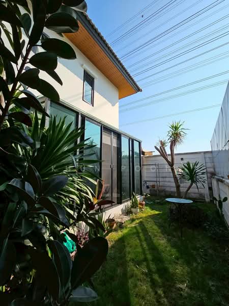 Areeya Como Bangna - Wongwaen, Samut Prakan, Mahachai Road, Bangphli Yai, Bang Plee, Samut Prakan, 4 Bedrooms, 168 sqm, Semi-Detached House (Twin House) For Sale, by Khun Poon, 500336496 - DDproperty.com