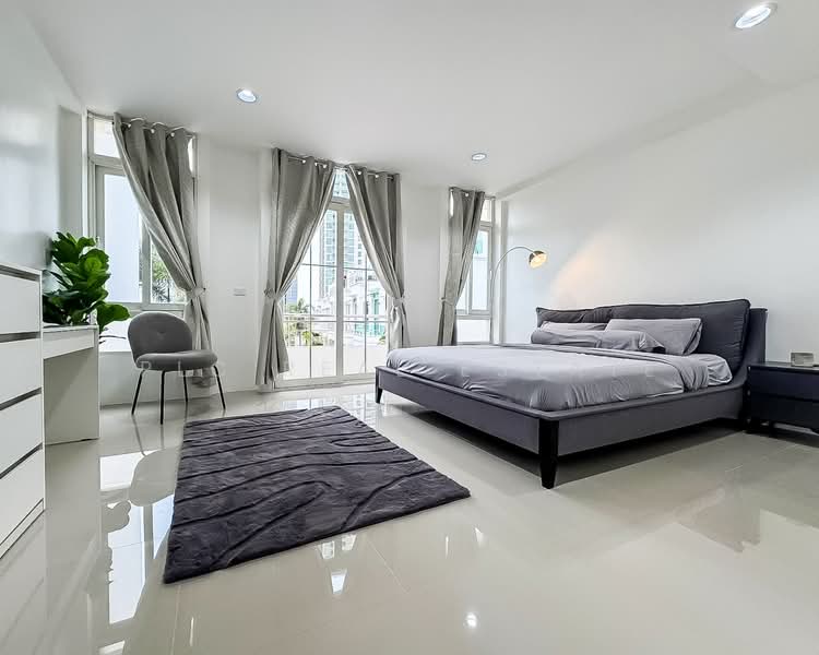 Townhouse for Sale Wongamat Beach Pattaya Sea View, Chon Buri (Pattaya), Bang Lamung, Bang Lamung (Pattaya), Chon Buri (Pattaya), 3 Bedrooms, 180 sqm, Townhouse For Sale, by PLC real estate, 500336498 - DDproperty.com