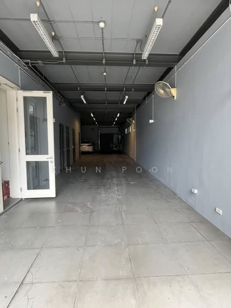 For Rent: Residential Building with Elevator in Thonglor (SPSSR229), Bangkok, ทองหล่อ23, Khlong Tan Nua, Watthana, Bangkok, 4 Bedrooms, 900 sqm, Townhouse For Rent, by Khun Poon, 500336530 - DDproperty.com