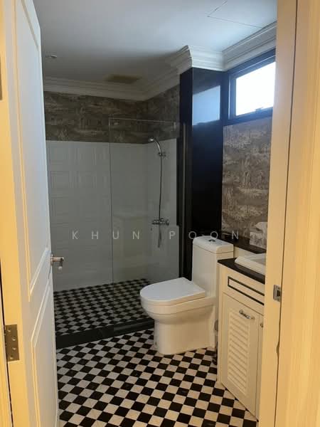 For Rent: Residential Building with Elevator in Thonglor (SPSSR229), Bangkok, ทองหล่อ23, Khlong Tan Nua, Watthana, Bangkok, 4 Bedrooms, 900 sqm, Townhouse For Rent, by Khun Poon, 500336530 - DDproperty.com