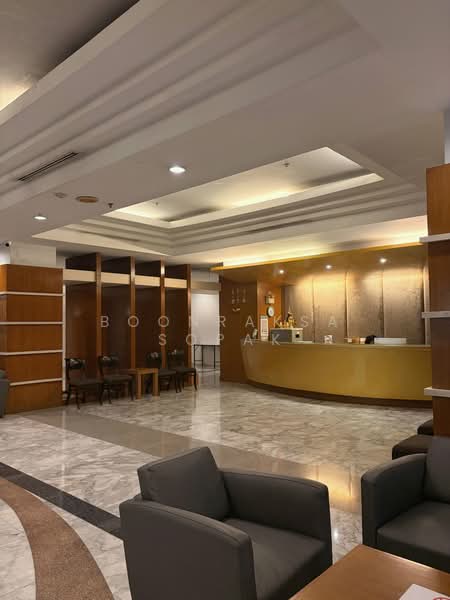 The Royal Place 2, Bangkok, 6-6/429 Soi Mahatlek Luang 2, Lumphini, Pathum Wan, Bangkok, 1 Bedroom, 62 sqm, Condo For Rent, by Boonraksa Sopak, 500336569 - DDproperty.com