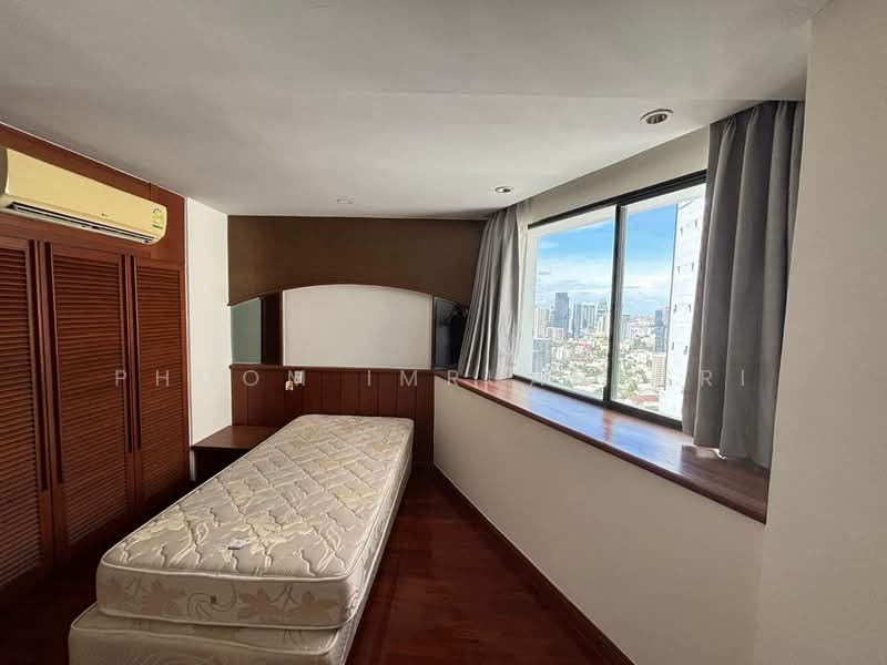 President Park Sukhumvit 24, Bangkok, 99 Sukhumvit 24 Alley, Khlongtoei Nua, Watthana, Bangkok, 3 Bedrooms, 223 sqm, Condo For Rent, by Phoom Imruangsri, 500336584 - DDproperty.com
