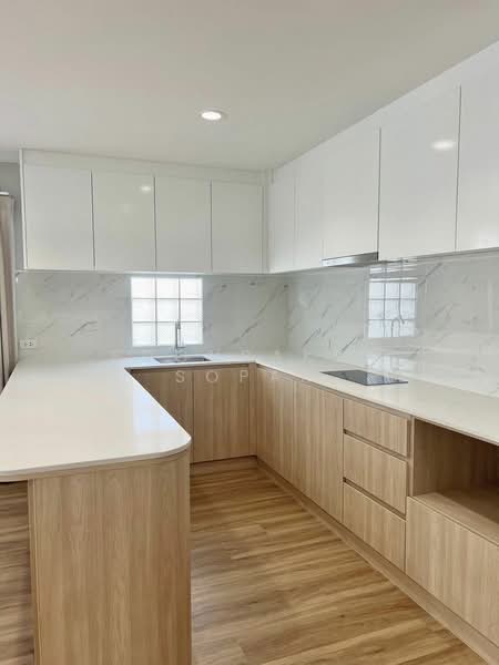 undefined, Bangkok, Suriyawong, Bang Rak, Bangkok, 4 Bedrooms, 252 sqm, Single Detached House For Rent, by Boonraksa Sopak, 500336628 - DDproperty.com