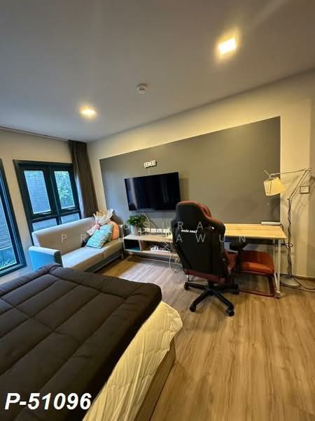 The Base Sukhumvit 50, Bangkok, Soi Roem Charoen 1, Sukhumvit 50 Road, Phra Kanong, Khlong Toei, Bangkok, Studio, 24 sqm, Condo For Rent, by Susira Prueksawun, 500336671 - DDproperty.com