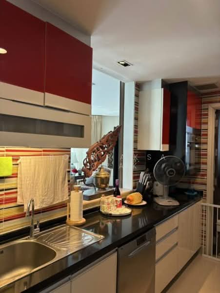 Watermark Chaophraya, Bangkok, Soi Charoennakorn 39-41, Charoennakorn Road, Bang Lam Phu Lang, Khlong San, Bangkok, 3 Bedrooms, 170 sqm, Condo For Rent, by Boonraksa Sopak, 500336687 - DDproperty.com