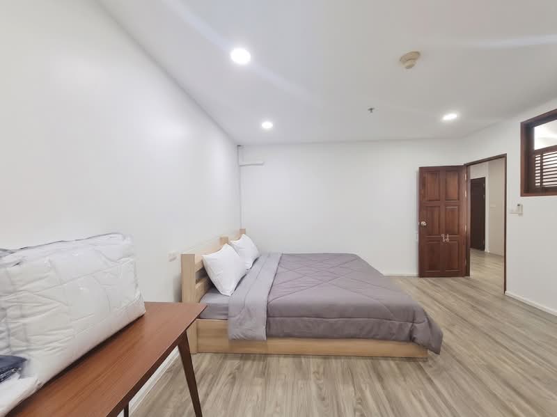 Thew River Place, Bangkok, Jaransanitwong, Bang Yi Khan, Bang Phlat, Bangkok, 3 Bedrooms, 114 sqm, Condo For Rent, by คุณรวีวรรณ อู่เงิน, 500336697 - DDproperty.com