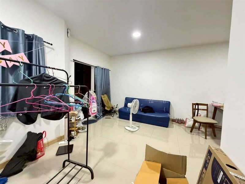 กัสโต้ กิ่งแก้ว-สุวรรณภูมิ, Samut Prakan, ถนนกิ่งแก้ว, Rachathewa, Bang Plee, Samut Prakan, 3 Bedrooms, 100 sqm, Townhouse For Sale, by คุณ ดารุณีย์ ชูวงค์จิราภัทร์ (โรส), 500336699 - DDproperty.com
