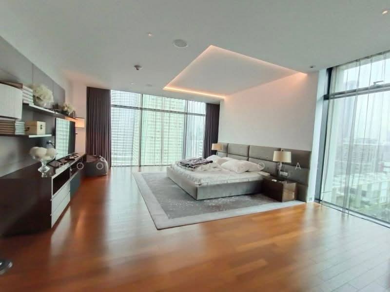 The St. Regis Bangkok (Residences), Bangkok, Rajdamri, Lumphini, Pathum Wan, Bangkok, 4 Bedrooms, 436 sqm, Condo For Rent, by Boonraksa Sopak, 500336731 - DDproperty.com