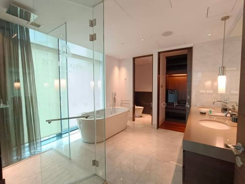 The St. Regis Bangkok (Residences), Bangkok, Rajdamri, Lumphini, Pathum Wan, Bangkok, 4 Bedrooms, 436 sqm, Condo For Rent, by Boonraksa Sopak, 500336731 - DDproperty.com
