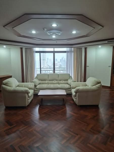 Ruamsuk Condominium, Bangkok, 12 Soi Athakravi, Khong Tan, Khlong Toei, Bangkok, 3 Bedrooms, 330 sqm, Condo For Rent, by Phoom Imruangsri, 500336768 - DDproperty.com
