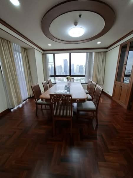 Ruamsuk Condominium, Bangkok, 12 Soi Athakravi, Khong Tan, Khlong Toei, Bangkok, 3 Bedrooms, 330 sqm, Condo For Rent, by Phoom Imruangsri, 500336768 - DDproperty.com
