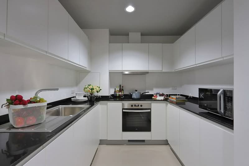 Biohouse (Residence), Bangkok, 55 Soi Sukhumvit 39, Khlong Tan Nua, Watthana, Bangkok, 2 Bedrooms, 139 sqm, Apartment For Rent, by Boonraksa Sopak, 500336770 - DDproperty.com
