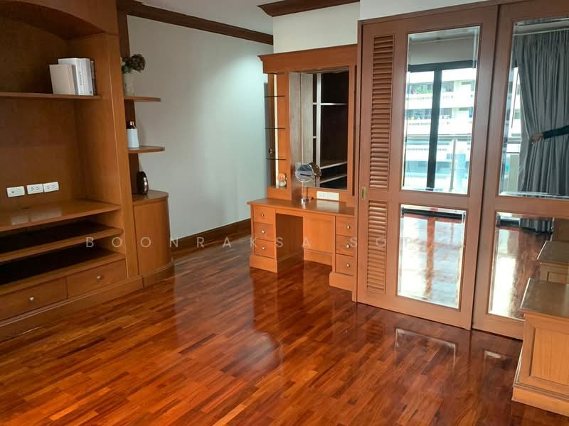 G.P. Grande Tower, Bangkok, 55 Sukhumvit 23, Khlongtoei Nua, Watthana, Bangkok, 3 Bedrooms, 220 sqm, Apartment For Rent, by Boonraksa Sopak, 500336782 - DDproperty.com
