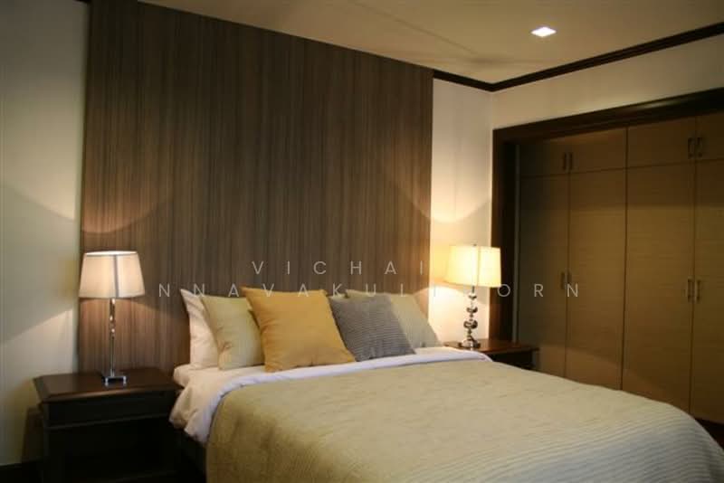 Mayfair Garden Apartment, Bangkok, 59 Soi Sukhumvit 16, Khlong Toei, Bangkok, 3 Bedrooms, 220 sqm, Condo For Rent, by Vichai Annavakulthorn, 500336783 - DDproperty.com