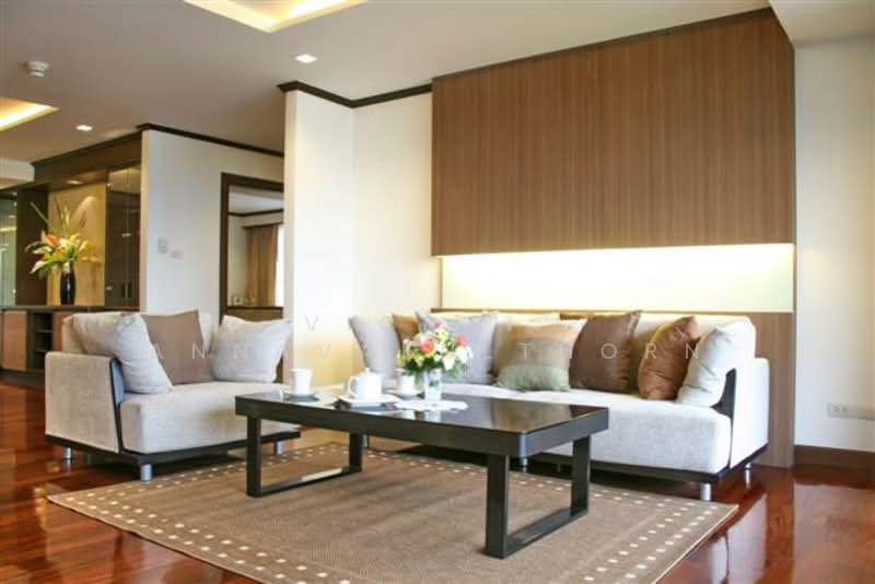 Mayfair Garden Apartment, Bangkok, 59 Soi Sukhumvit 16, Khlong Toei, Bangkok, 3 Bedrooms, 220 sqm, Condo For Rent, by Vichai Annavakulthorn, 500336783 - DDproperty.com