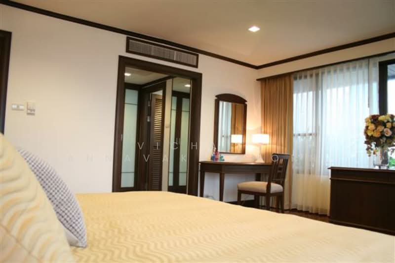 Mayfair Garden Apartment, Bangkok, 59 Soi Sukhumvit 16, Khlong Toei, Bangkok, 3 Bedrooms, 220 sqm, Condo For Rent, by Vichai Annavakulthorn, 500336783 - DDproperty.com