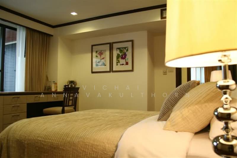 Mayfair Garden Apartment, Bangkok, 59 Soi Sukhumvit 16, Khlong Toei, Bangkok, 3 Bedrooms, 220 sqm, Condo For Rent, by Vichai Annavakulthorn, 500336783 - DDproperty.com
