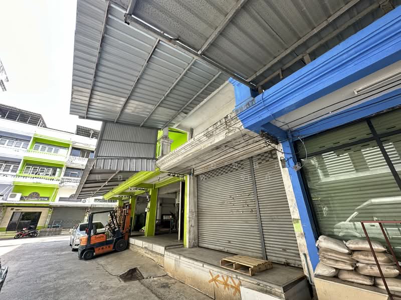 อาคารพาณิชย์ 3 ชั้น หลังการไฟฟ้า บางกรวย - ไทรน้อย, Nonthaburi, Bang Kruai, Bang Kruai, Nonthaburi, , 224 sqm, Shophouse For Sale, by บริษัท เอชแอล แอสเซท จำกัด, 500336788 - DDproperty.com