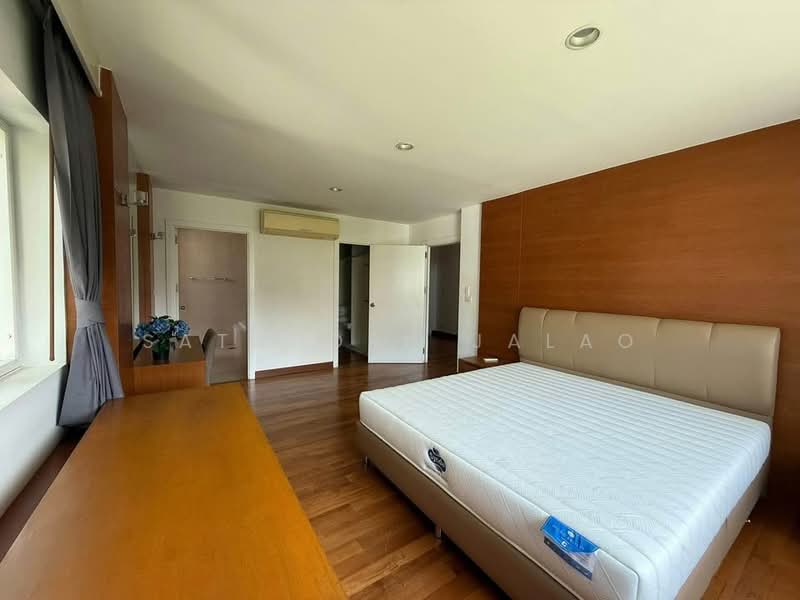 4-BR Townhouse, Bangkok, Khlong Tan Nua, Watthana, Bangkok, 4 Bedrooms, 250 sqm, Townhouse For Rent, by Sataporn Jalao, 500336824 - DDproperty.com