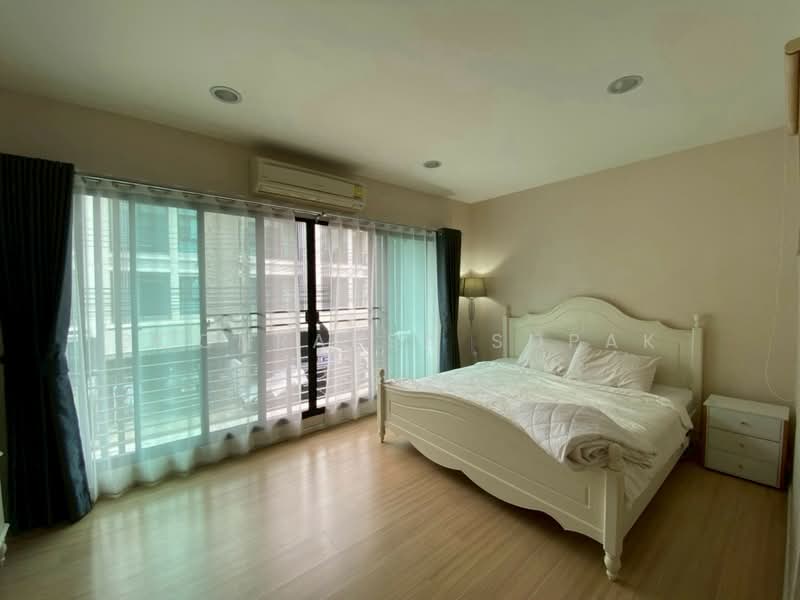 Baan Klang Muang Rama 9-Ramkhmahaeng, Bangkok, Soi Ramkhamhaeng 39, Phlapphla, Wang Thonglang, Bangkok, 3 Bedrooms, 160 sqm, Townhouse For Rent, by Boonraksa Sopak, 500336842 - DDproperty.com