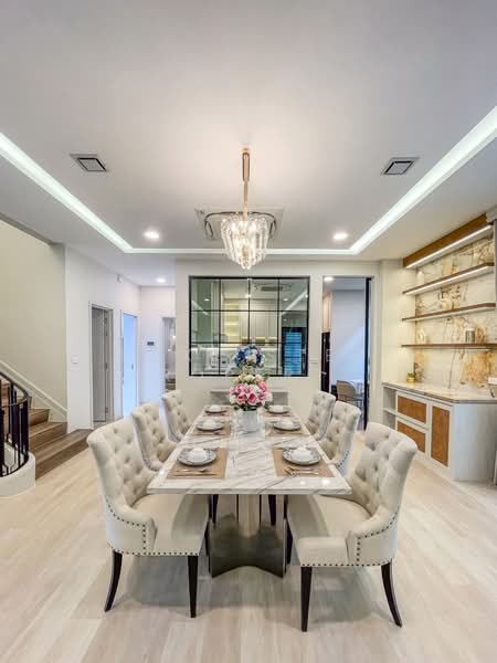 Nantawan Rama 9 - New Krungthepkreetha, Bangkok, Saphan Sung, Bangkok, 4 Bedrooms, 378 sqm, Single Detached House For Rent, by Next step property, 500336894 - DDproperty.com