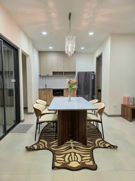 3-BR House, Bangkok, Bang Chak, Phra Khanong, Bangkok, 3 Bedrooms, 250 sqm, Single Detached House For Sale, by Sataporn Jalao, 500336914 - DDproperty.com