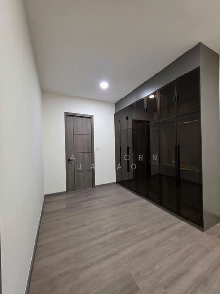 3-BR House, Bangkok, Bang Chak, Phra Khanong, Bangkok, 3 Bedrooms, 250 sqm, Single Detached House For Sale, by Sataporn Jalao, 500336914 - DDproperty.com