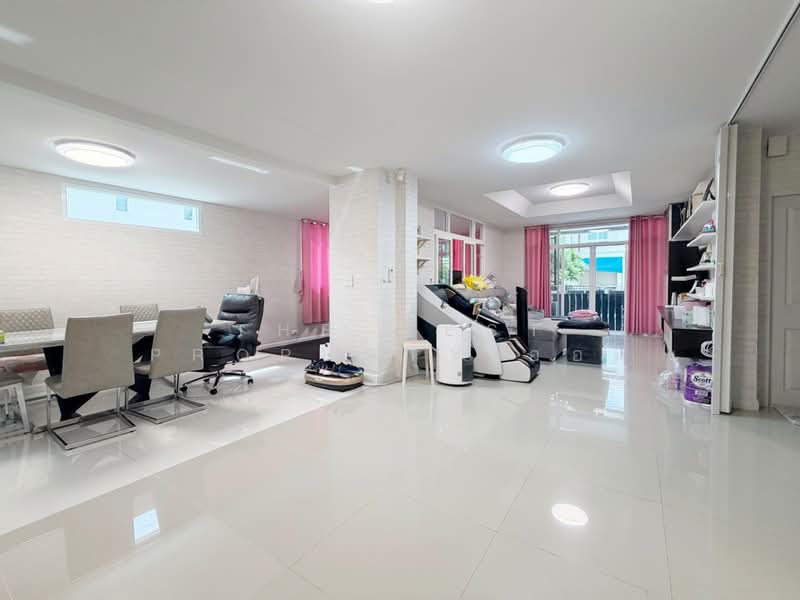 S Ville Rangsit-Lamlukka Klong 4, Pathum Thani, Sawai Pracharat Road (Lam Luk Ka, Khlong 4), Lat Sawai, Lam Luk Ka, Pathum Thani, 3 Bedrooms, 150 sqm, Single Detached House For Sale, by The Best Property ออม, 500336918 - DDproperty.com
