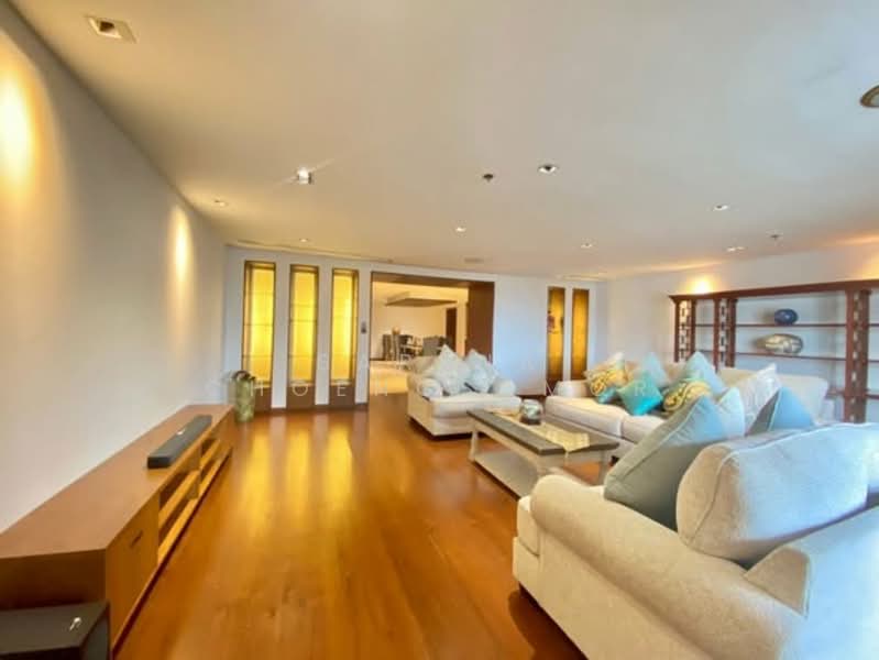 Kallista Mansion, Bangkok, 64 Soi Sukhumvit 11, Khlongtoei Nua, Watthana, Bangkok, 3 Bedrooms, 315 sqm, Condo For Rent, by Sarena Choengsamor, 500336919 - DDproperty.com
