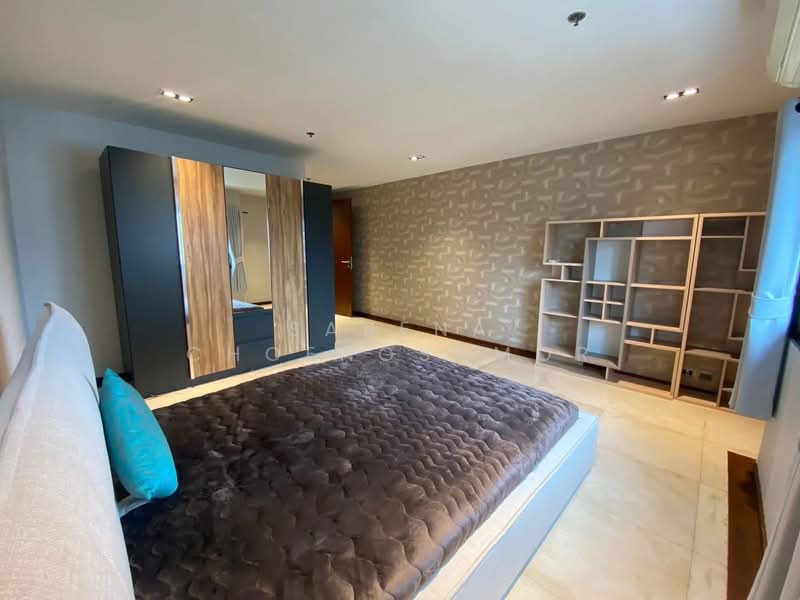 Kallista Mansion, Bangkok, 64 Soi Sukhumvit 11, Khlongtoei Nua, Watthana, Bangkok, 3 Bedrooms, 315 sqm, Condo For Rent, by Sarena Choengsamor, 500336919 - DDproperty.com