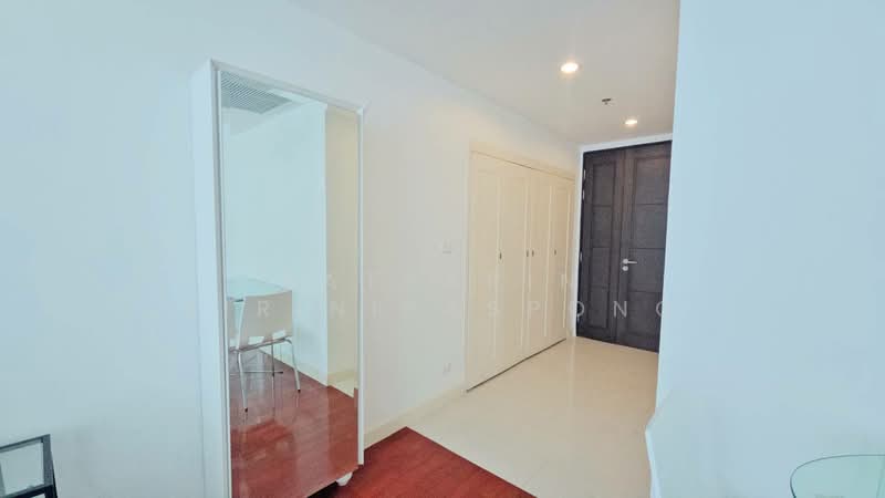 Siri Residence, Bangkok, 21 Soi Sukhumvit 24, Khong Tan, Khlong Toei, Bangkok, 1 Bedroom, 60 sqm, Condo For Sale, by Ratsarin Sirinipaspong, 500336954 - DDproperty.com